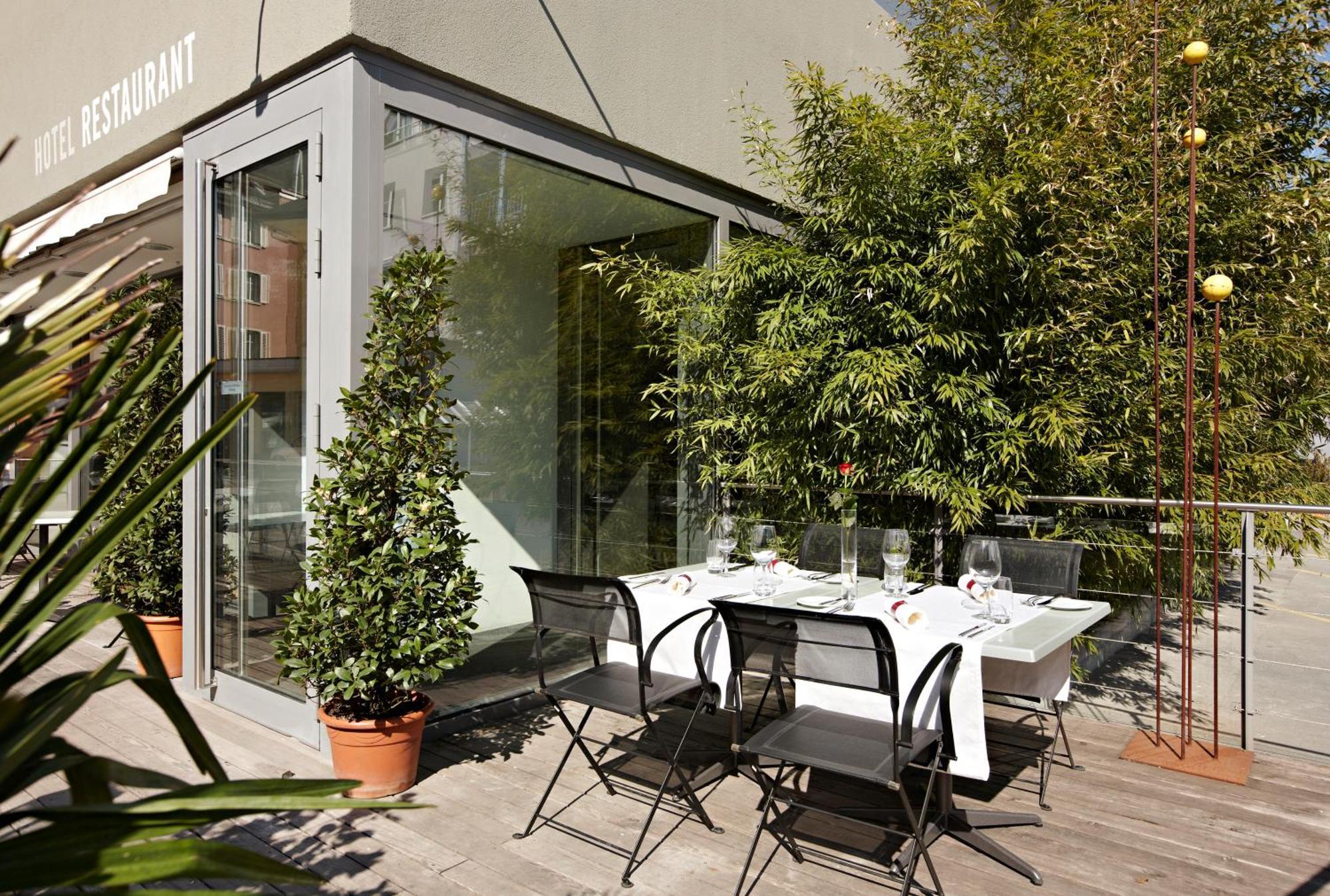 Hotel Restaurant Roessli บัดรากัซ ภายนอก รูปภาพ